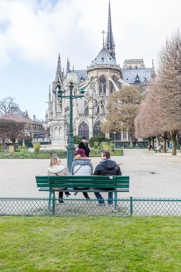 Veeve - Overlooking The Seine On Ile De La Cite Lejlighed